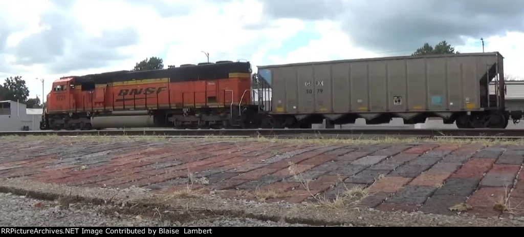 BNSF coal train DPU